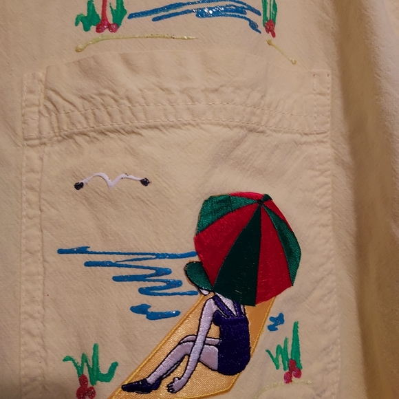 Get Lucky USA Womens M Butter Yellow Short Sleeve Button Embroidery Bling Paint - Picture 8 of 12